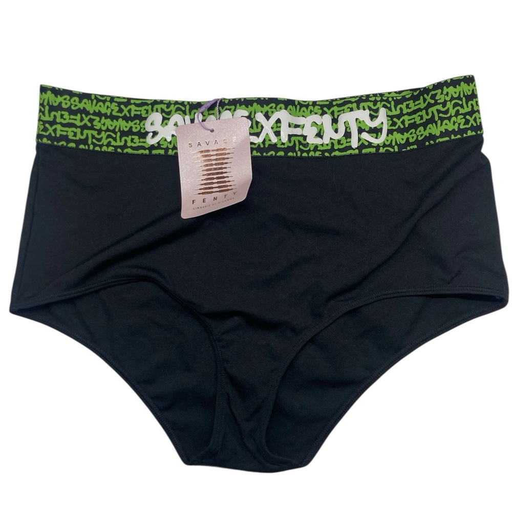 Savage X Fenty Booty Shorts Black Green Medium NWT